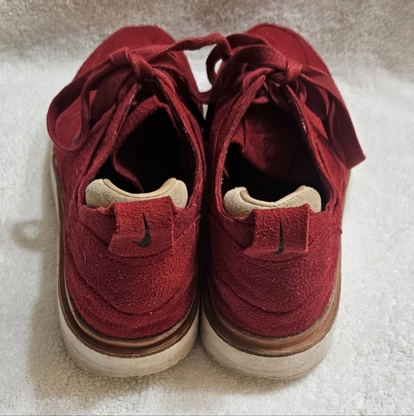 NIKE 2015 Air Max's Royal Gym Red Suede & Leather Men's Size 7.5  Sneakers Shoes - Picture 2 of 6